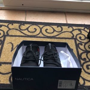 NEVER BEEN WORN “NAUTICA”